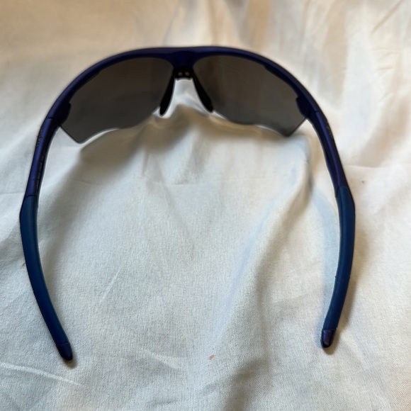 IRONMAN Unisex’s SIMB19910 Foster Grant 1803″ Sunglass, Navy, One Size - Picture 4 of 6